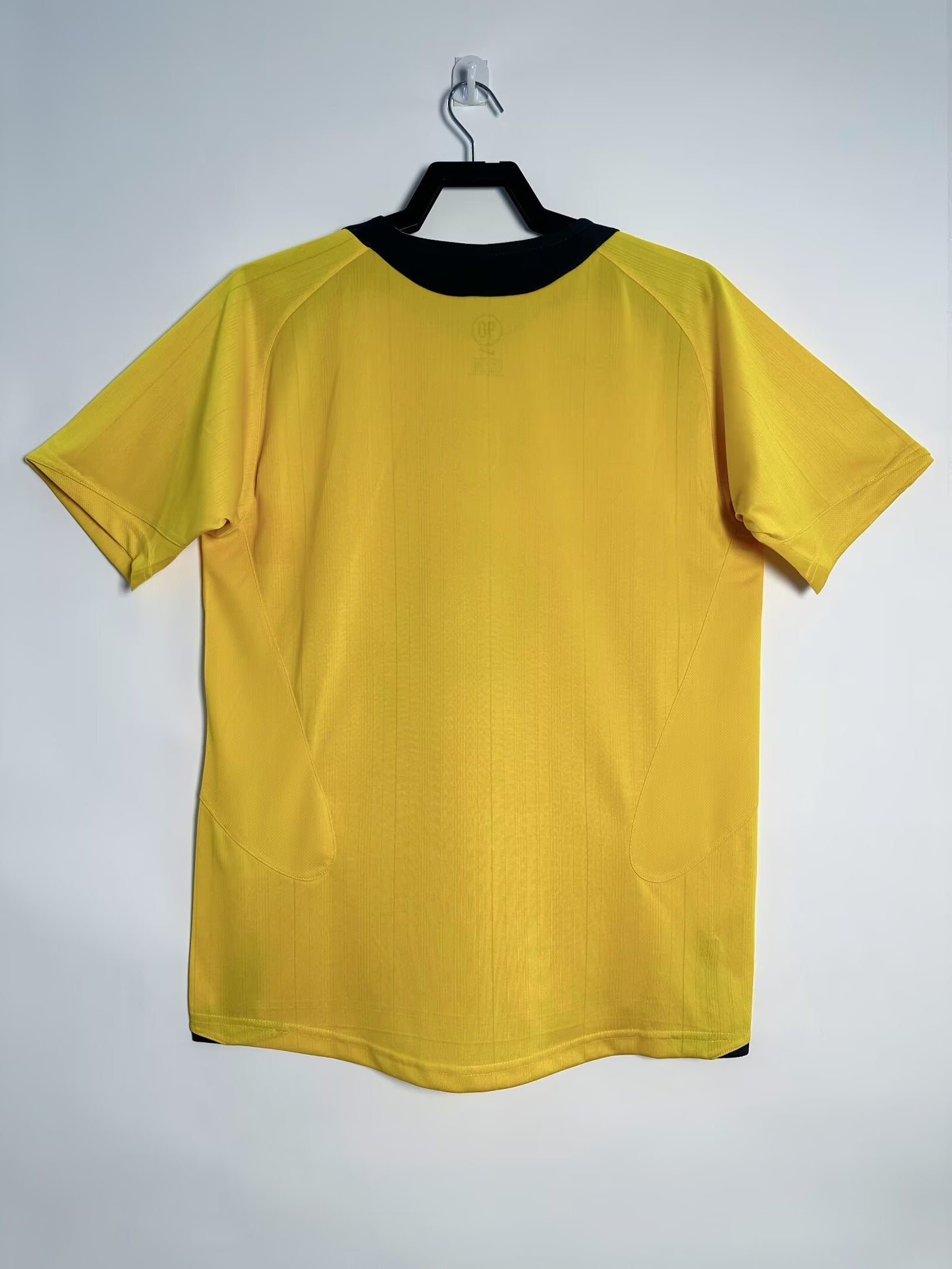 Arsenal 2005-2006 Kit