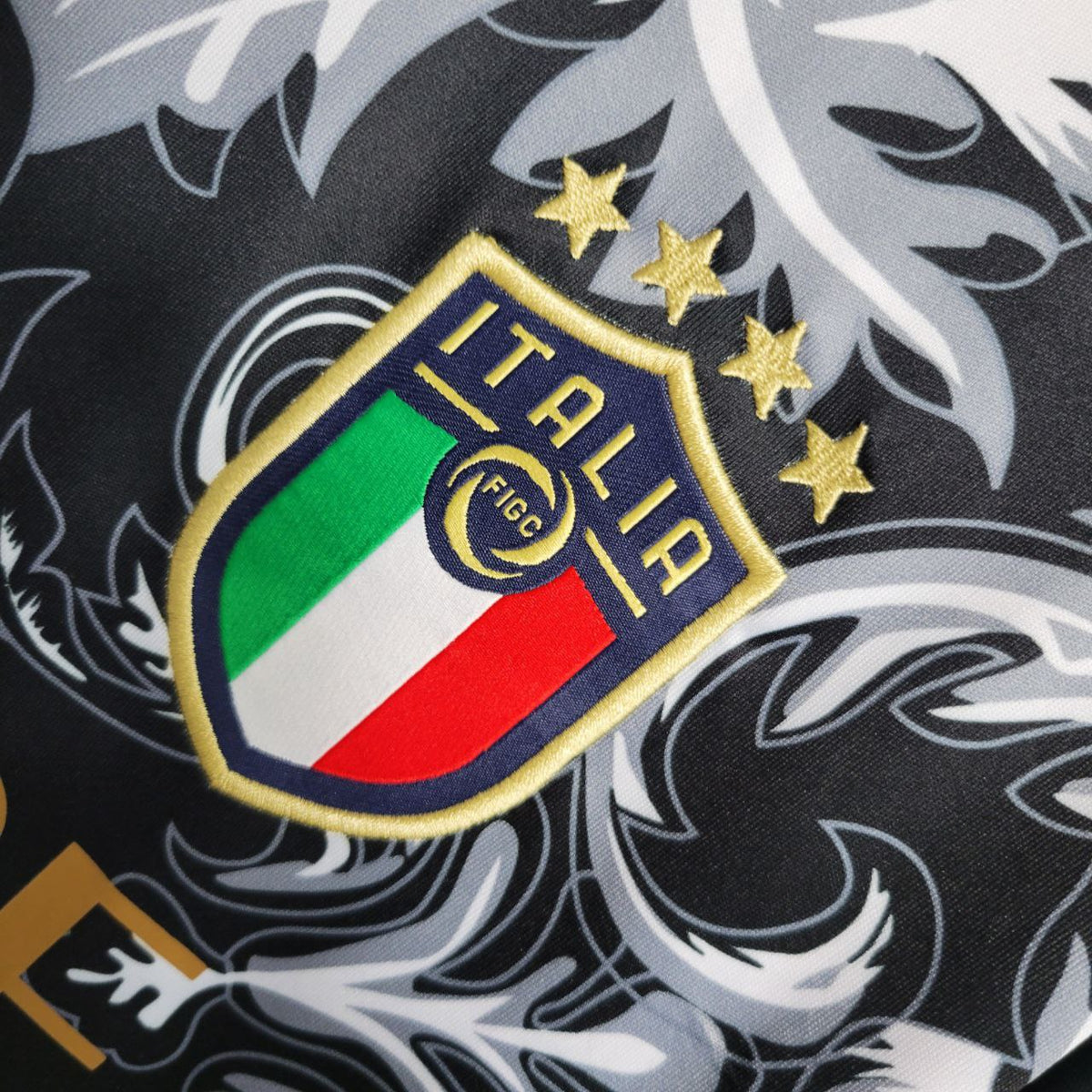 Italy "Versace" Black Limited edition kit