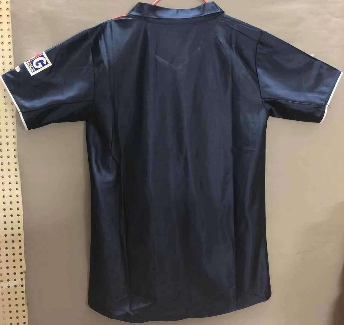 PSG 2001-2002 Home Kit