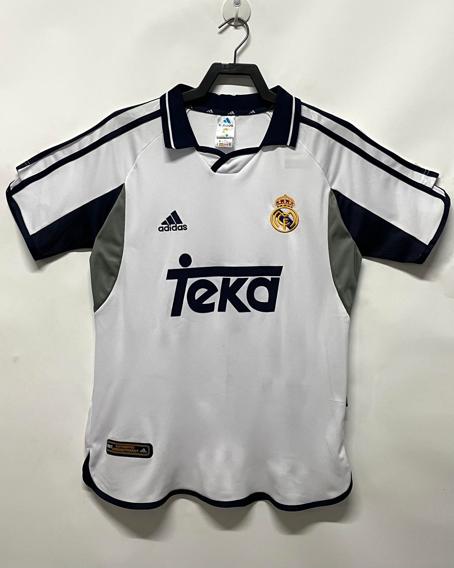 Real Madrid 2000-2001 Home Kit