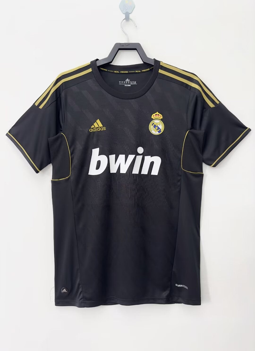 Real Madrid 2011-2012 Kit