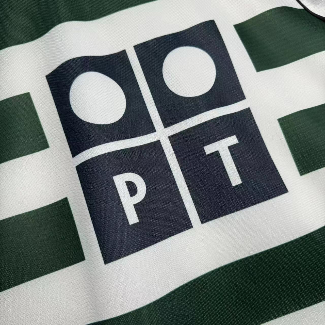 Sporting CP 2001-2003 Home Kit