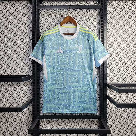 Juventus 2025-2026 Kit